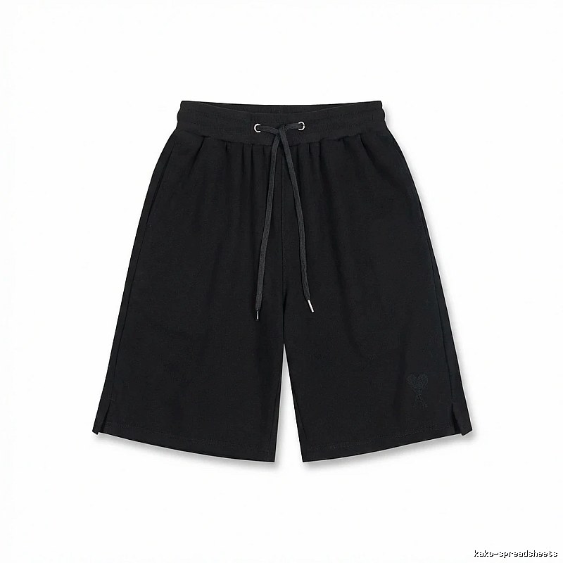 AMI casual style black shorts