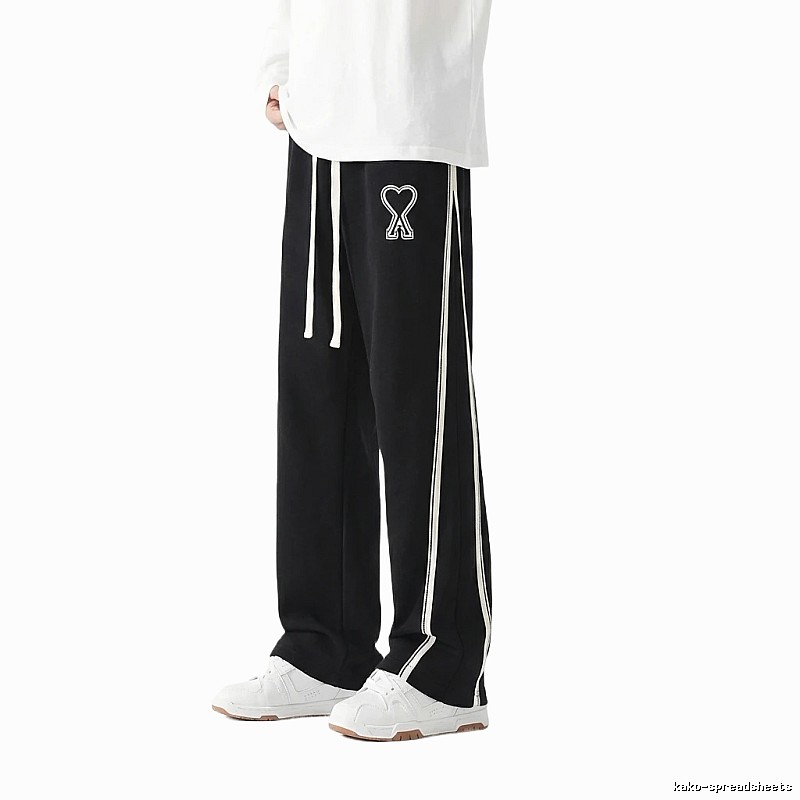 AMI fleece-lined warm black sweatpants