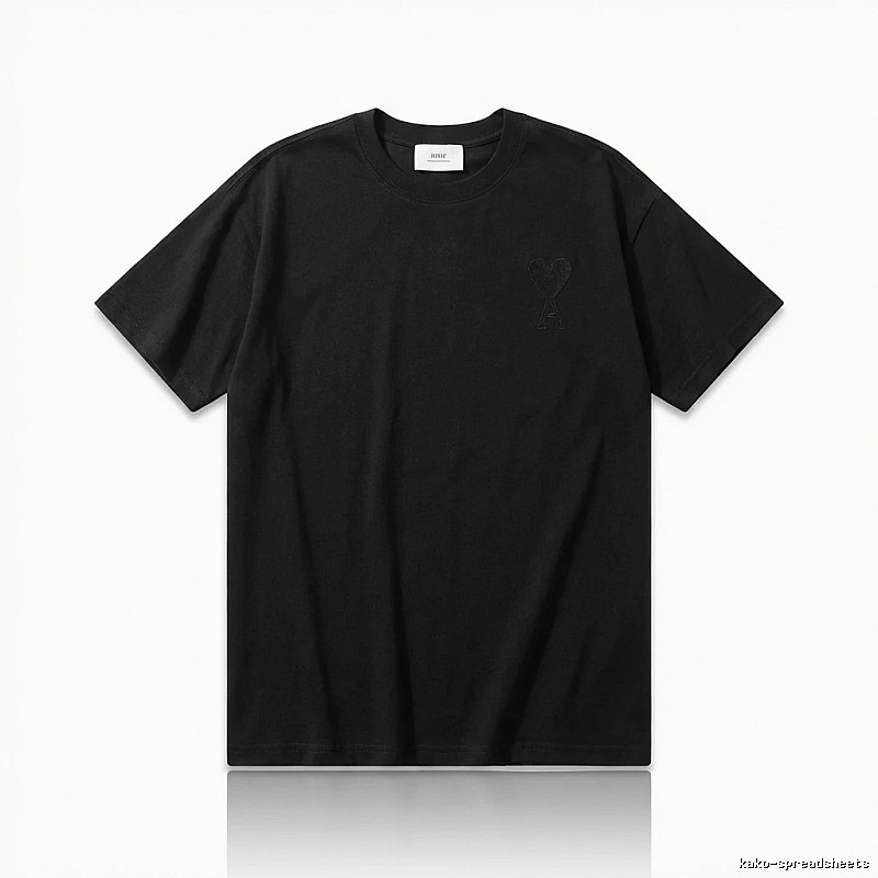AMI simple style black T-shirt