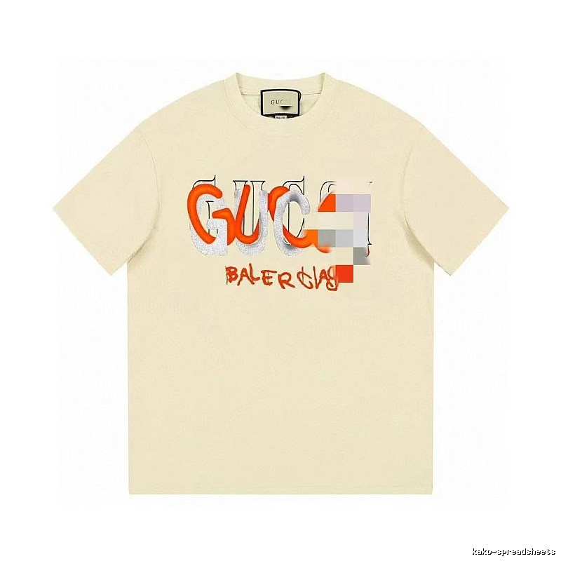 Balenciaga Co-branded Graffiti-style Beige Short-sleeve T-shirt