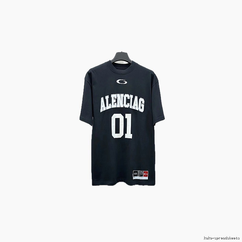 Balenciaga sporty black T-shirt