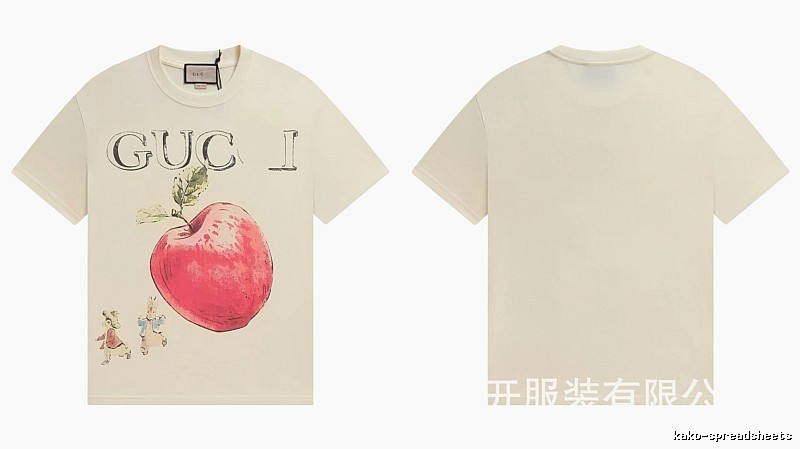 Gucci Apple Print Vintage Style Off-White T-Shirt