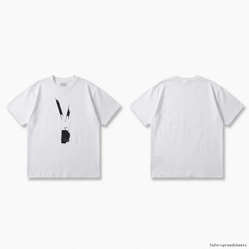 Maison Margiela minimalist style white T-shirt
