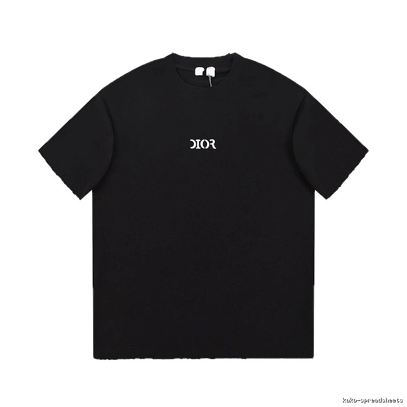 Minimalist Black Short-sleeve T-shirt with Dior Lettering
