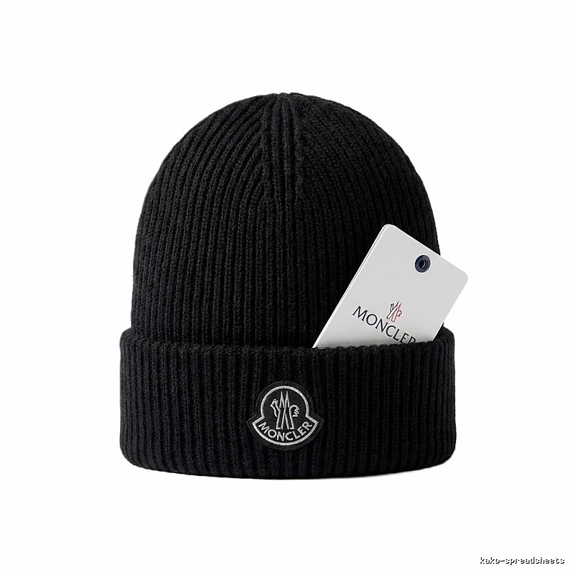 Moncler classic black knitted hat