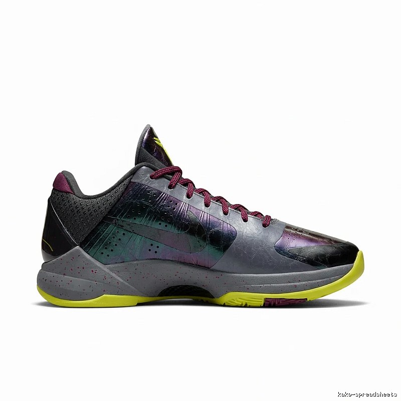 Nike Kobe series fashionable black-purple sports shoes