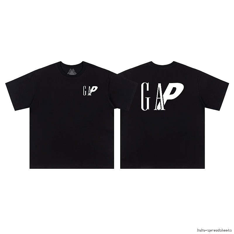 Palace x GAP Street Style Black T-Shirt
