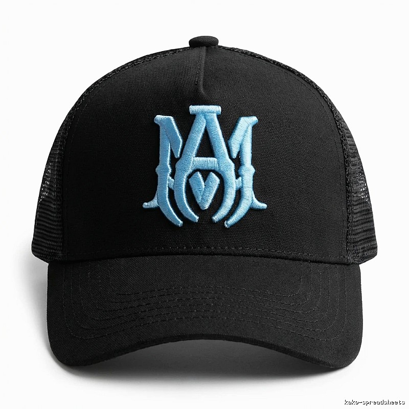 The classic black baseball cap of AMIRI.