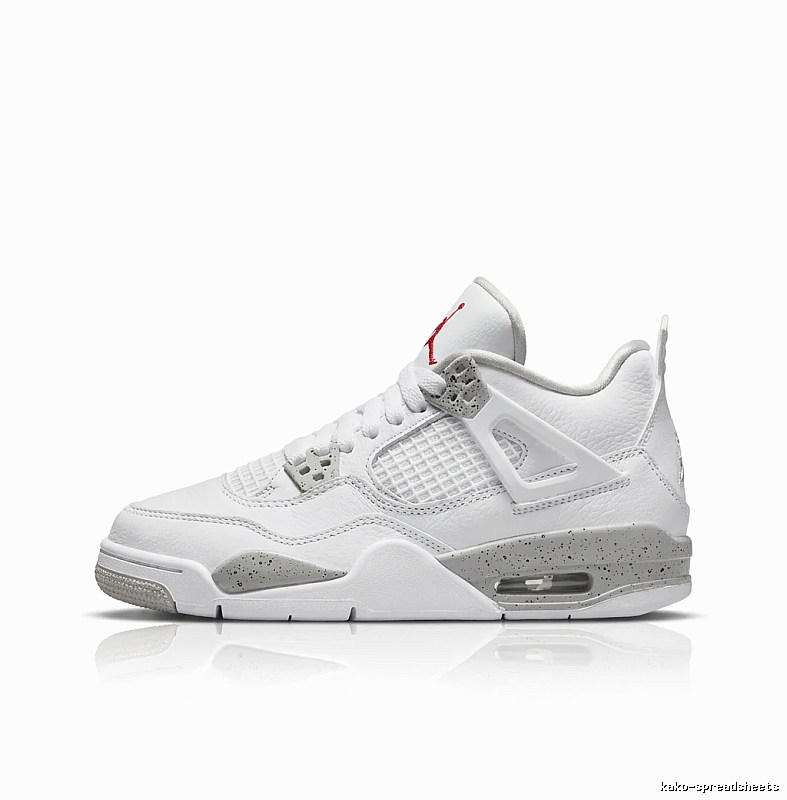Trendy White Shoes of Jordan AJ4