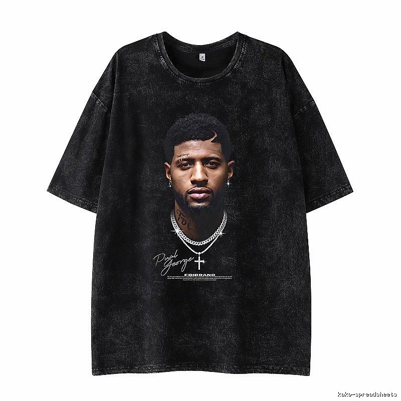 Tupac Logo Detail Portrait graphic T-shirt Black Tupac Collage with Relaxed Feel