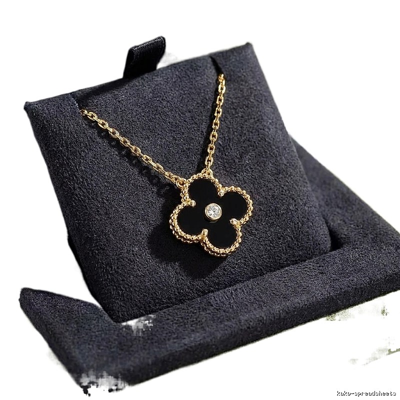 Van Cleef & Arpels Alhambra Black Flower Necklace