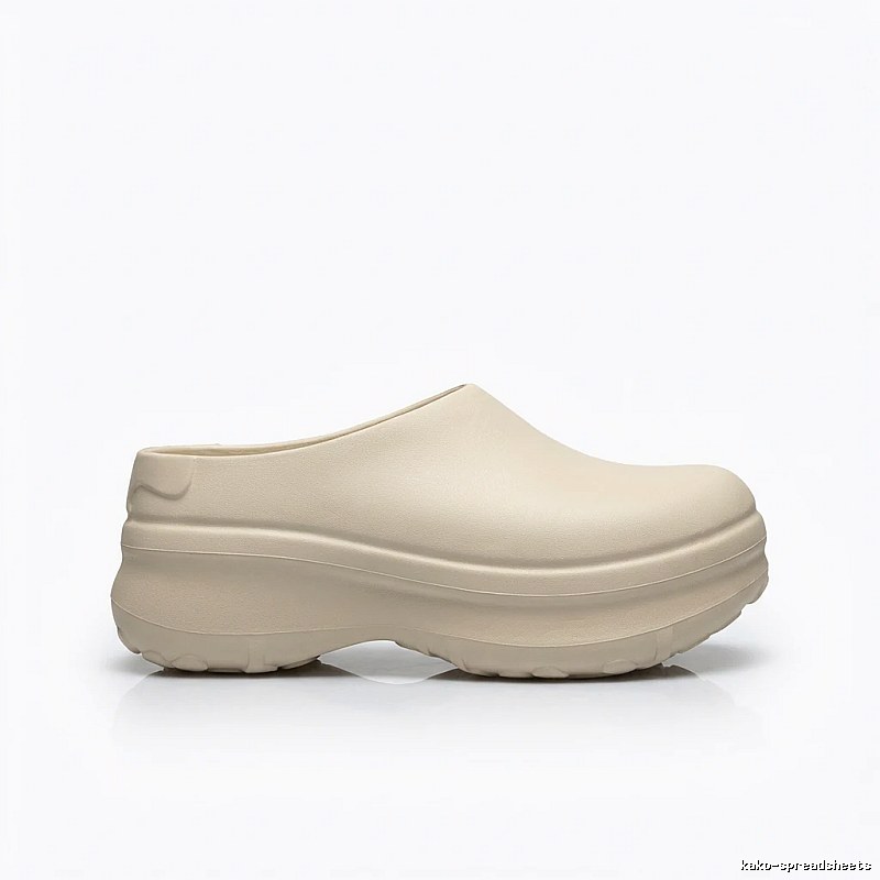 Yeezy sporty casual style off-white shoes